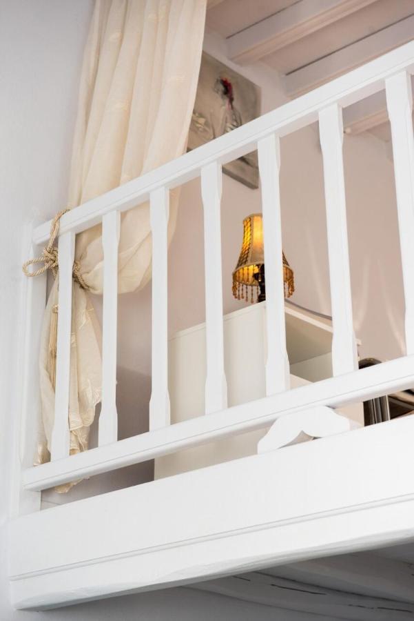Traditional Split Level House In Mykonos Town Exterior foto