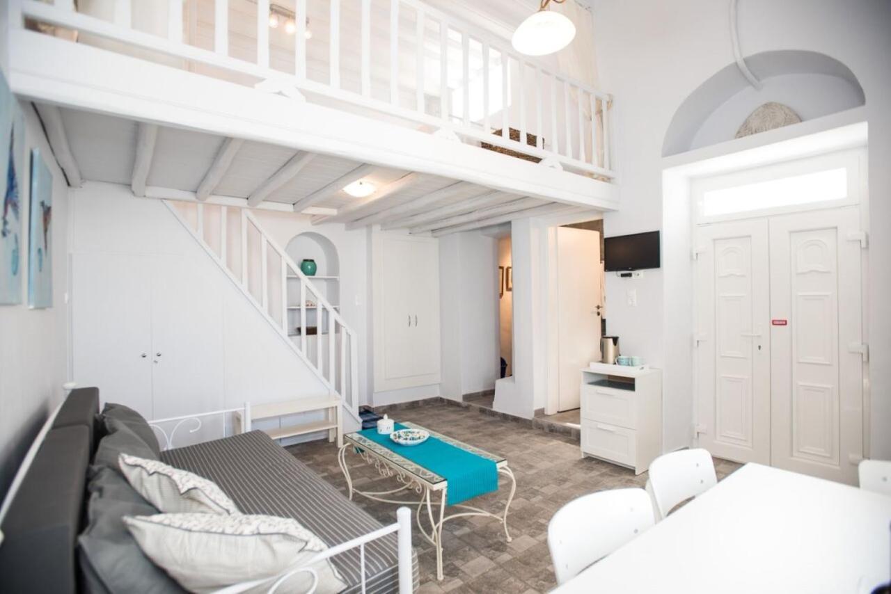 Traditional Split Level House In Mykonos Town Exterior foto