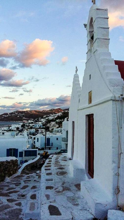 Traditional Split Level House In Mykonos Town Exterior foto
